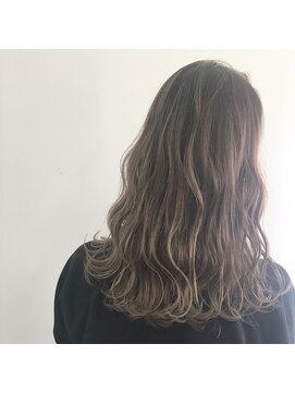 ルーツアイリー 心斎橋(ROOTS IRIE) 10代20代30代◎シークレットハイライトバレイヤージュ