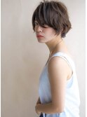 サンドベージュ