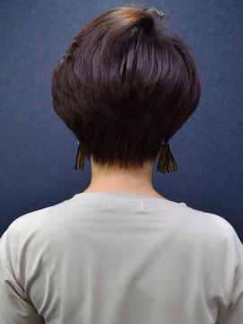 ヘアスタジオヘーフリヒ(HAIR STUDIO HoFLICH) 【いつだってPOPでいたい】