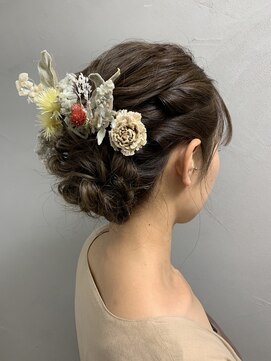 ネオリーブ シュシュ 神保町店(Neolive susu) パーティーヘアセット