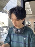 センターパート×ツイストスパイラルパーマ