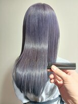 ドミーナ(Domina)&nbsp;髪質改善ストレート　　艶カラー《シルバー、バイオレット》