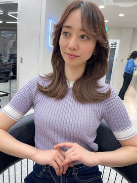 ロンド マーレ 天神大名店(Lond mare) 顔周りカット　韓国ヘア　レイヤーカット　グレージュ　グレー系