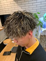 シフト(SHEEFT) ハイライト◎波巻きツイストスパイラルパーマ ふわふわ外国人風