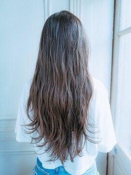 ヘアアンドリラクゼーション シャッセ(Hair&Relaxation SASE) ロングレイヤー