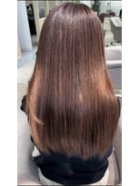 アム 表参道(am) 小顔薄めバンググレージュレイヤーロング前髪パーマ黒髪