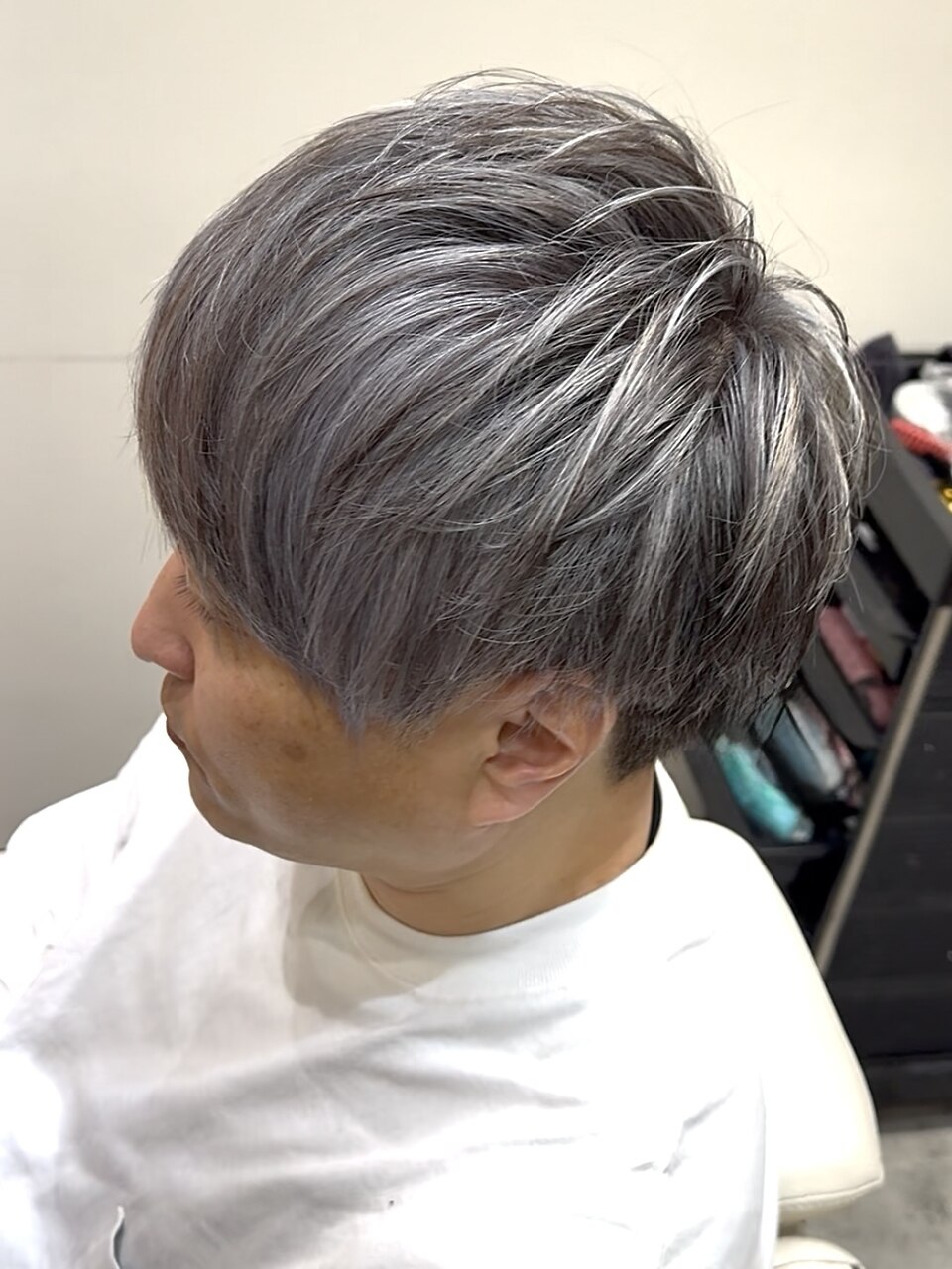 筋感/白髪ぼかし/シルバーメッシュ/40代男性髪型：L252879623