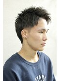 横顔カッコいいツーブロックショートト［メンズカット眉カット］