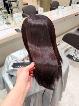 シュク 高円寺(SYUK) 艶髪/髪質改善/レッド/ブリーチなし/大人【SYUK高円寺】kanna