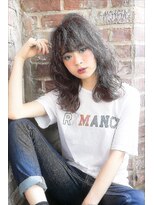 ロアー ヘアー マックイーン 流山おおたかの森店(RAWR hair McQueen) セクシーでおしゃれ感漂うふんわりパーマ♪