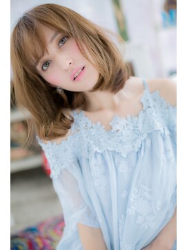 ミック 日暮里店(miq) やわらか♪ハイトーンカラー大人ガーリーフェザーボブc1