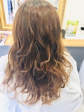 ヘアーカルチャー おゆみ野店(HAIR CULTURE) ロングカールパーマ大人可愛いアッシュブラウン