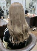 ミルクティーベージュ