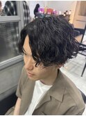センターパート×波巻きパーマ