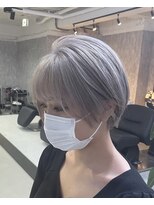 アレンヘアー 甲南本通り店(ALLEN hair)&nbsp;ホワイトショート