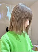 切りっぱなしボブタッセルボブ長めボブ顔まわりレイヤーボブ30代
