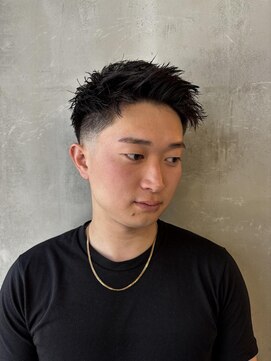 フランクスバーバーリザーブ 人形町店(FRANK’S BARBER RESERVE) スパイキーフェードスタイルH