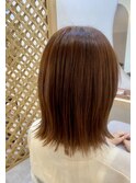外ハネ×ベージュ