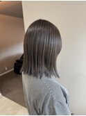 オリーブブラウン
