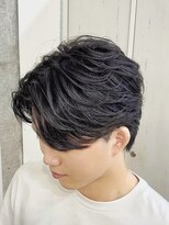 メルシー トータル ブランディング サロン(merci TOTAL BRANDING SALON)&nbsp;メンズフェザーパーマ　刈り上げセンターパートニュアンスパーマ