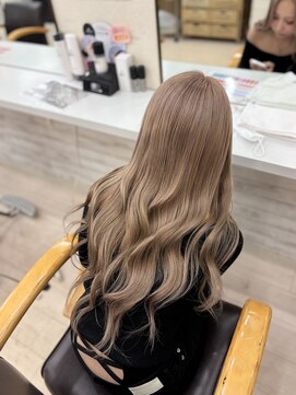 ケーアールツーエス 古市駅前店(KR2S) 大人気！ミルクティーグレージュ