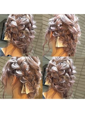 アンベリール 大名(Embellir) ブリーチ縮毛矯正