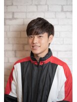 フリージア美容室 くせ毛風パーマ　刈上げ　重ためバング　爽やか
