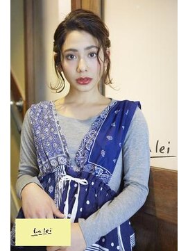 ラレイ(Lalei) 表参道駅/青山　結婚式・二次会・パーティアレンジ　辻幸奈