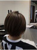 ショートヘア