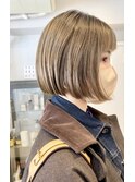 ぷつっとボブ×ベージュ◎ 蔵前/浅草/切りっぱなしボブ/ブリーチ