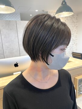 ヘアガーデン オフ(hair garden off) 丸みオリーブグレー