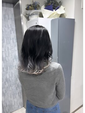 グラッジ 池袋(GLADGE) 裾カラー