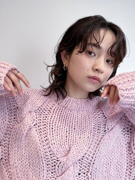 ローネス(LONESS) ウルフヘア　パーマスタイル　時短　簡単スタイリング