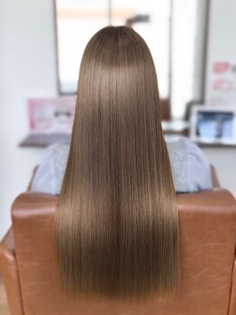 トータルビューティーオアシス(total baeuty OASIS)の写真/【低単価ハイクオリティ/駐車場有】髪のダメージを根本から改善し、内側から潤いを与えます◎憧れの艶感へ
