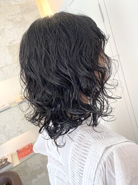 プレフェレプレフェ(prefere prefe) くるくるパーマ×伸ばしかけヘア