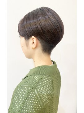 モリオ フロム ロンドン 成増店 【morio成増/一戸】大人可愛い刈り上げハンサムショート