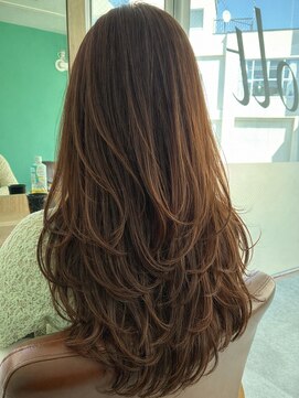 モルト 麻生(molt) 海外風　韓国風　ハイレイヤーカット　ナチュラルブラウン