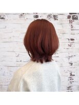 ニキータ(NIKITA) 艶感ブラウンの大人ミディアムボブ