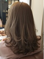 インビテーション(invitation) 抜け感レイヤード*ヌーディーベージュ