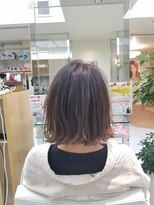 e.m.a プレミアムビューティーサロン 栄駅店(e.m.a PREMIUM BEAUTY SALON)&nbsp;切りっぱなしボブ