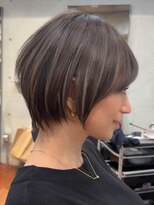 ヨロ 小岩(YOLO) ハイライトショートヘアダブルカラーイルミナカラーオージュア