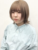 ココ 原宿(KOKO)&nbsp;黒髪小顔クラゲヘアーオリーブグレーココアベージュ