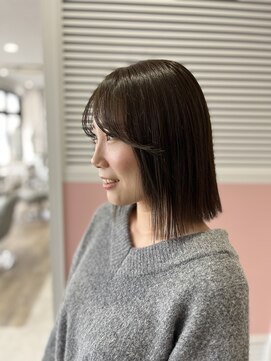 シエル(Ciel) 春のパつっとボブ