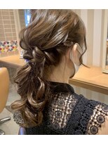 ファニー ヘアファクトリー(FUNNY hair factory)&nbsp;パーティースタイル