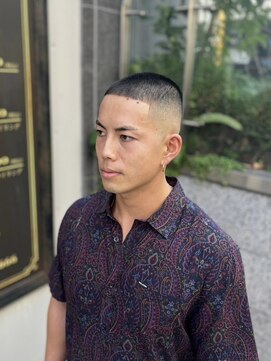 バーバーブロス 長堀店(BARBER BROS) バズカット おしゃれ坊主 スキンフェード