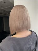 ハイトーンボブミルクティーベージュピンクベージュダブルカラー