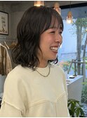 ミディアムパーマウェーブヘア