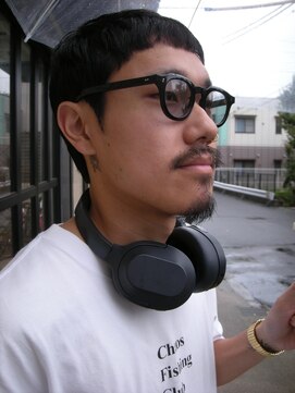 ハマモト ヤマ オオサカ(ハマモト Yama Osaka) パッツンショート