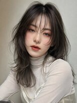 シオン(shion)&nbsp;前髪オリーブベージュ顔周りレイヤーミディアム_F1498