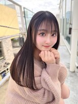 カシュカシュ 表参道(cache cache)&nbsp;ぱっつん前髪顔周りカット縮毛矯正地毛風ストレート